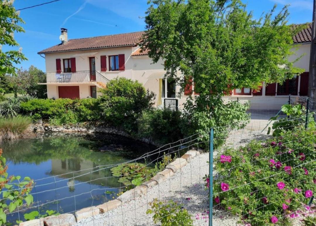 Charmant Logement Entier A La Campagne Sencenac-Puy-de-Fourches 外观 照片