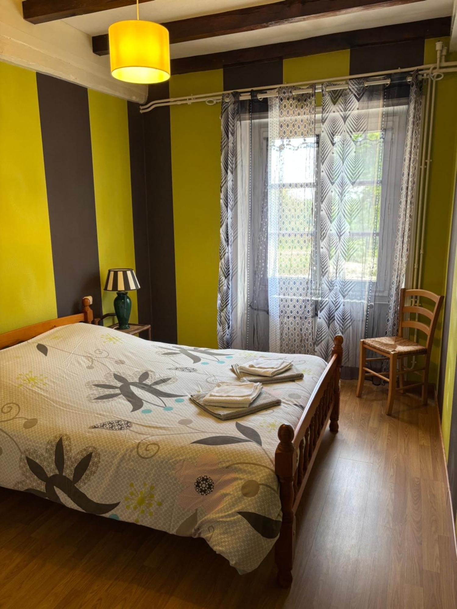 Charmant Logement Entier A La Campagne Sencenac-Puy-de-Fourches 外观 照片